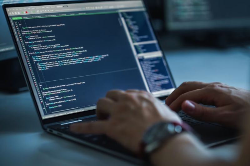 拜泉县软件定制开发:PHP与Node.js,后端解决方案的优势博弈